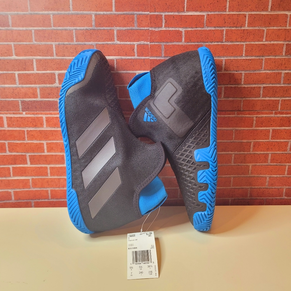 New Adidas Stycon Womens Basketball Sneakers